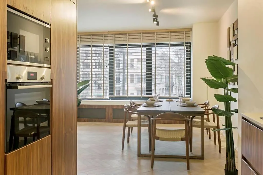 Luxurious 2-Bdr Apartment @ Trendy South Area 2 Antwerp
